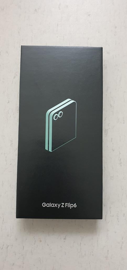 Samsung Galaxy Z Flip 6  256gb  ( NIEUW ), Télécoms, Enlèvement ou Envoi, Galaxy Z Flip