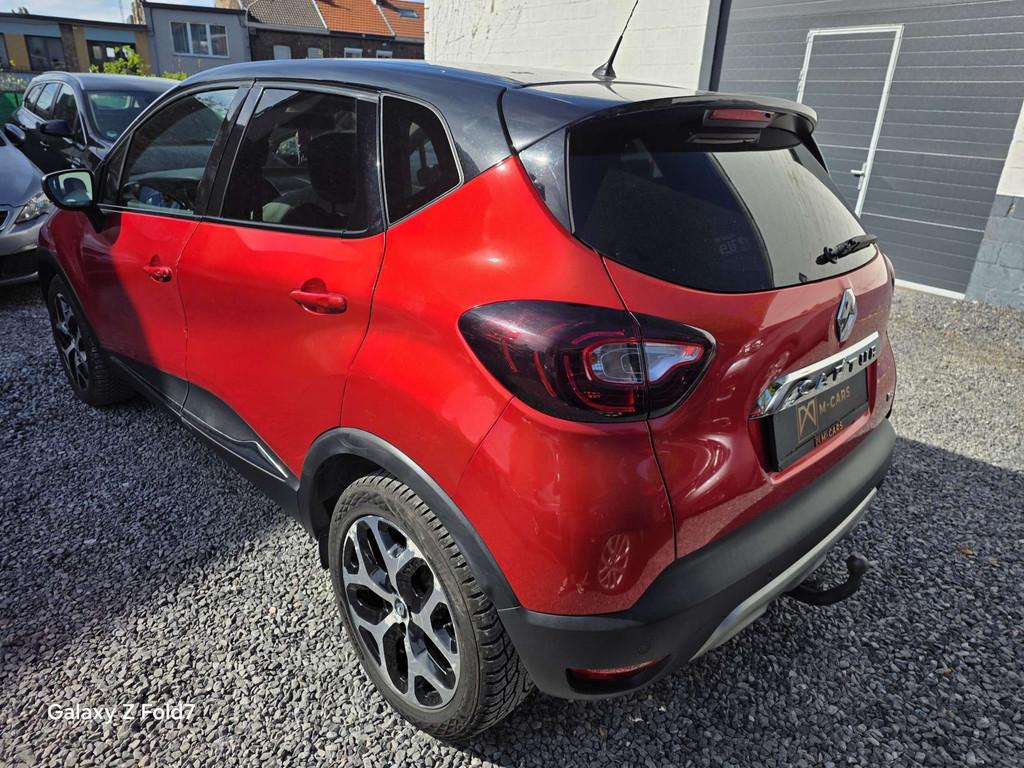 Renault Captur LED * CAMERA * CUIR CHAUFFANT * (bj 2017), Euro 6, 4 cilinders, Leder, 5 deurs