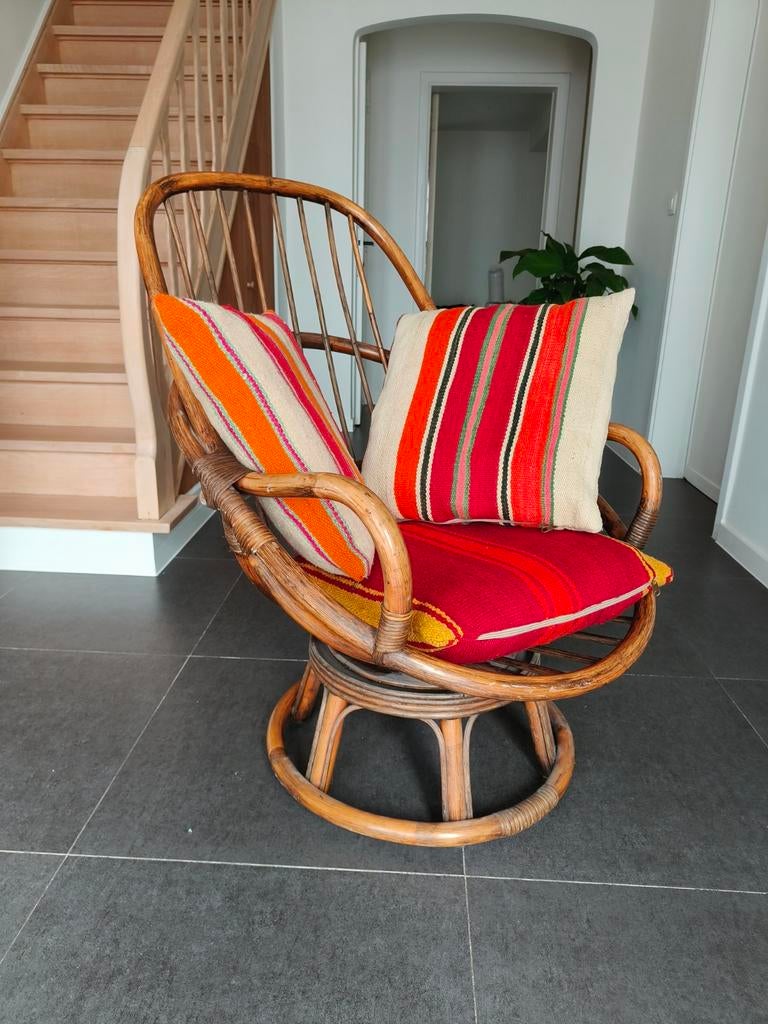 Vintage Rotan stoel fauteuil, Huis en Inrichting, Fauteuils, Ophalen, Vintage, Zo goed als nieuw, 50 tot 75 cm