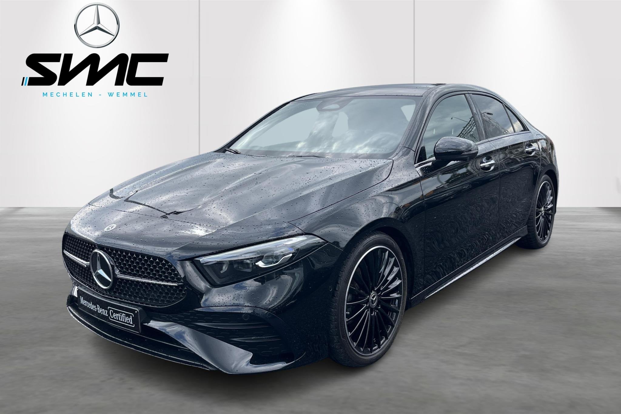Mercedes-Benz A-Klasse Limousine A 180 AMG Line, Auto's, 4 deurs, Stof, Gebruikt, 136 pk