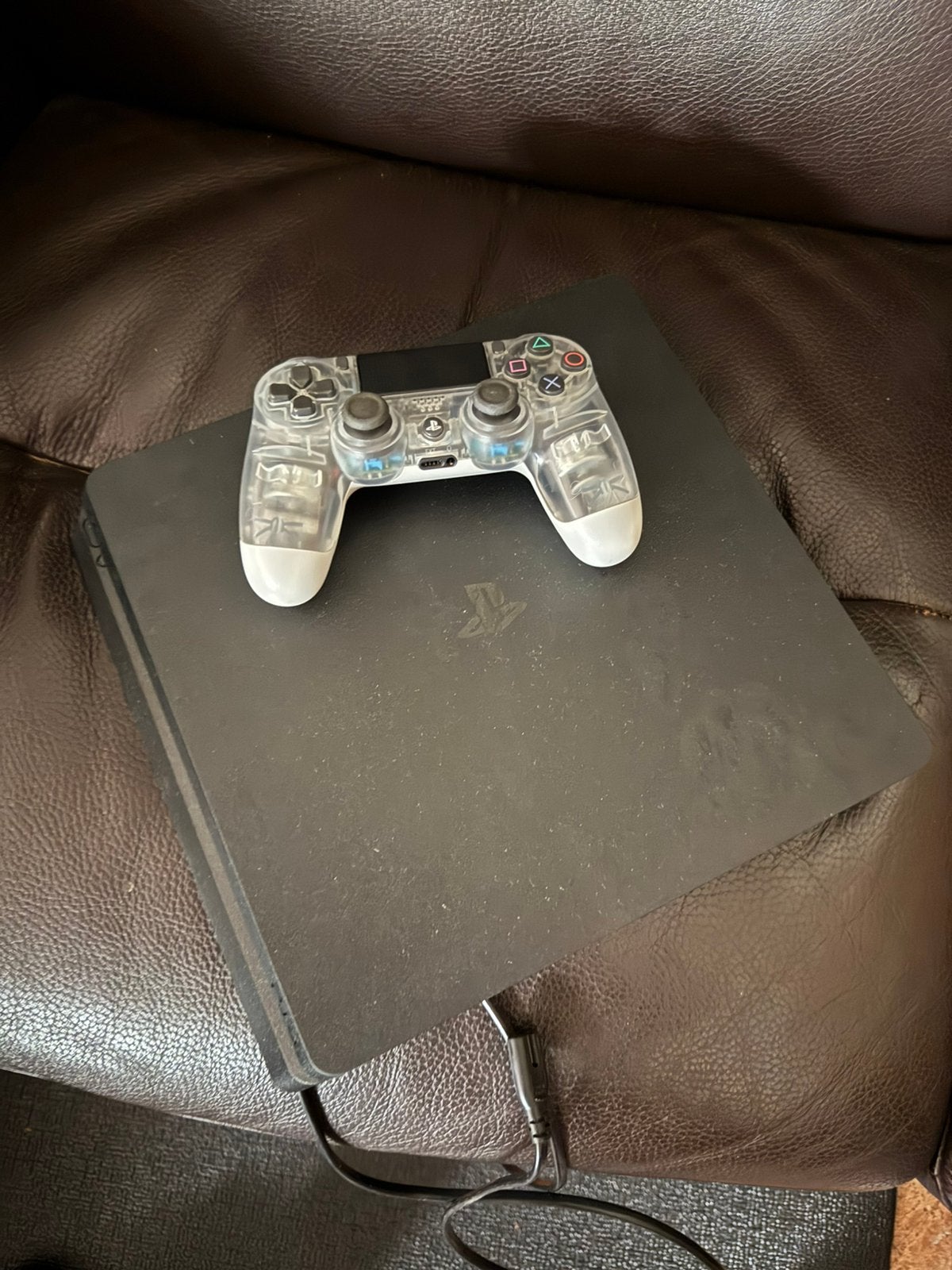 Playstation 4 met spel gta en controller, Ophalen, Zo goed als nieuw