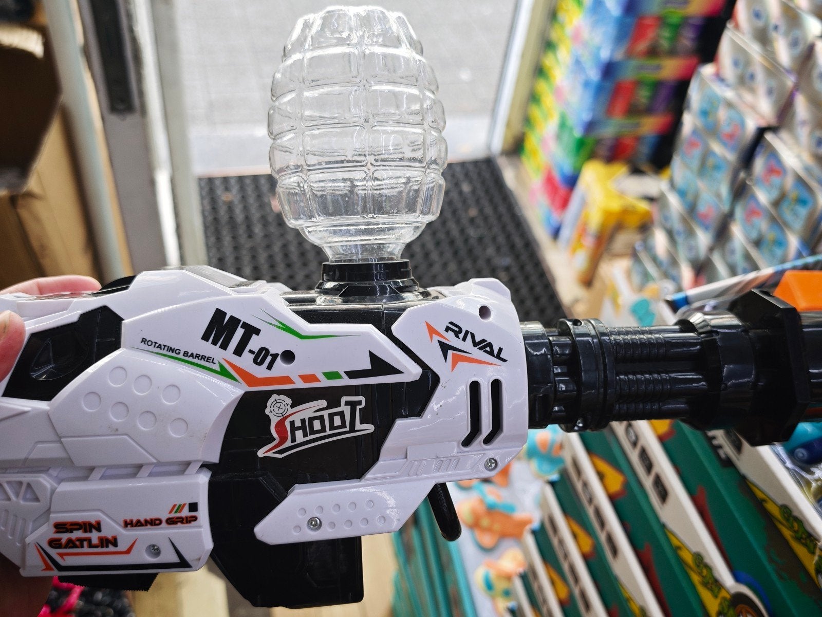 pistolet, Enlèvement