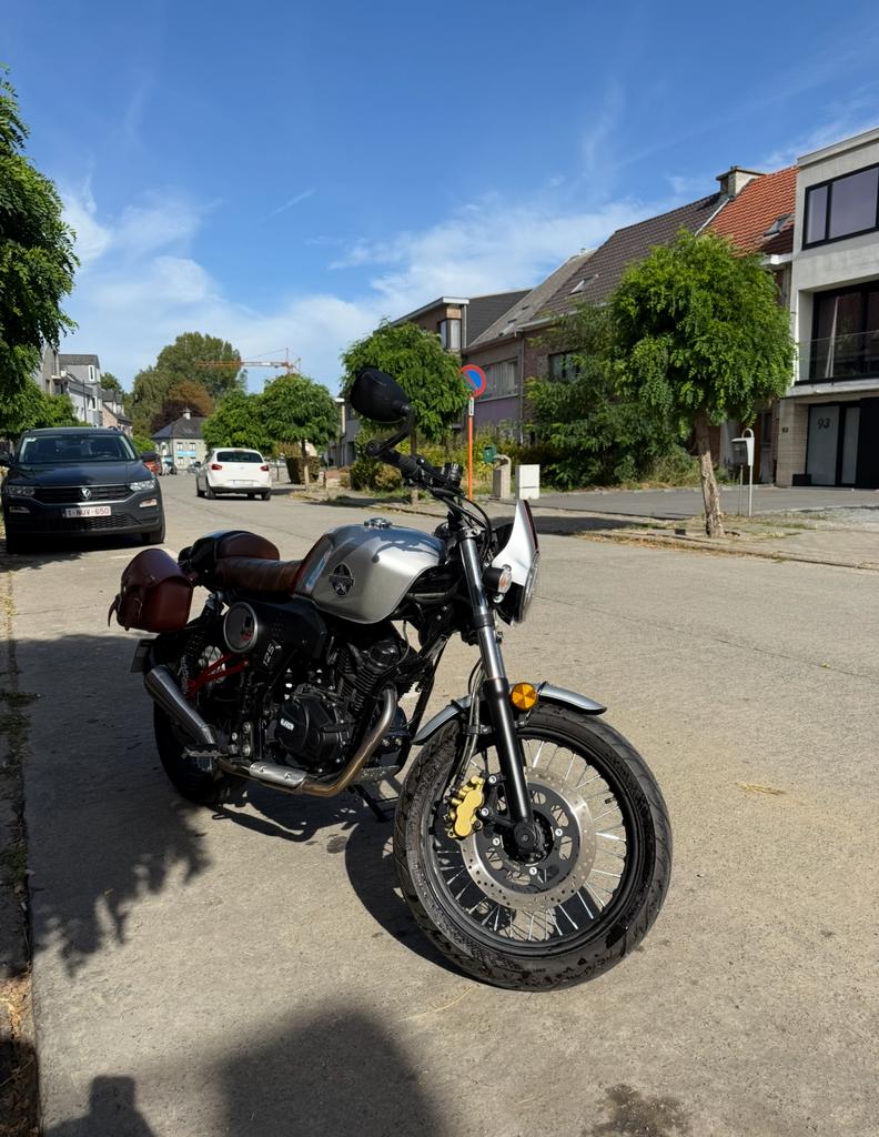 Scrambler X Cafe 125, Motoren, Ophalen, Gebruikt