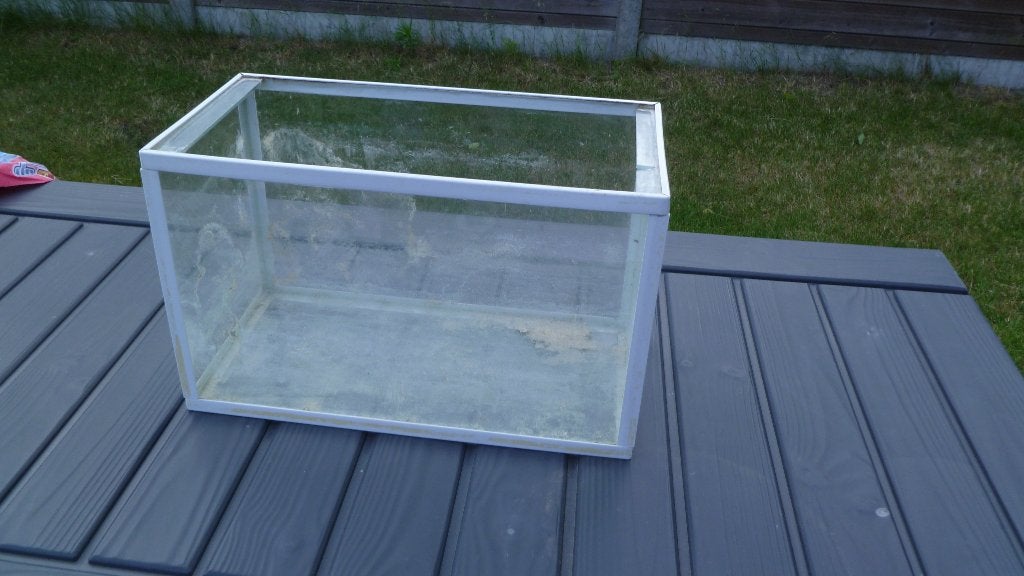 AQUARIUM, Enlèvement