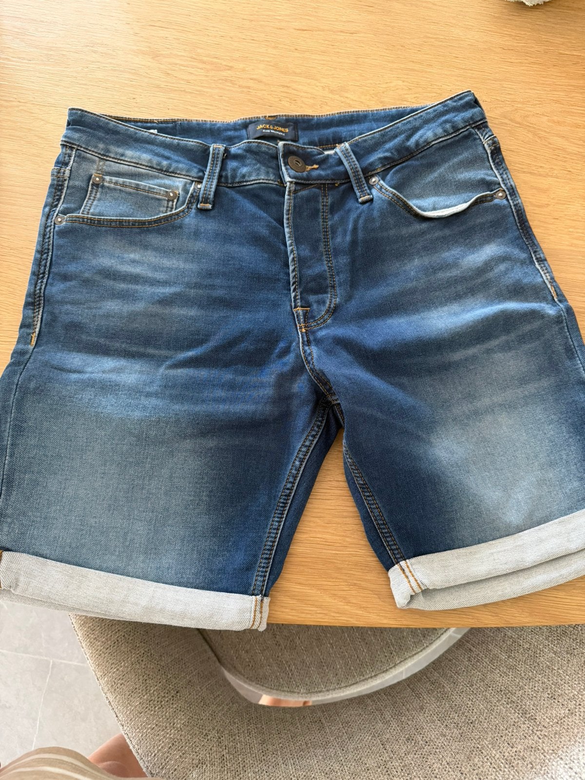 Jack and jones shorts (regular), Ophalen of Verzenden, Zo goed als nieuw, Blauw
