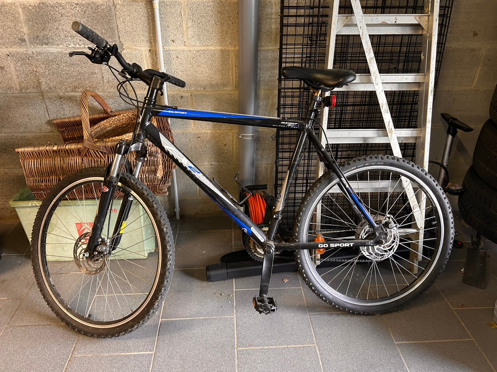 Velo go sport, Enlèvement, Utilisé, Moins de 10 vitesses, Frein à disque