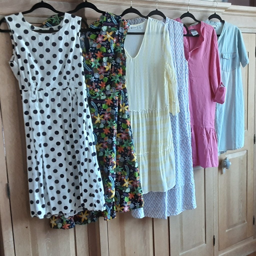 Zomer jurken van naturelle stoffen, maat L, GRATIS 2 hoedjes, Vêtements | Femmes, Robes, Comme neuf, Taille 42/44 (L), Sous le genou