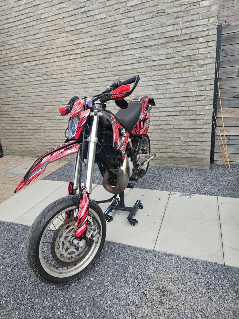 125 2t takt, Vélos & Vélomoteurs, Cyclomoteurs | Derbi, 140 cm³, 6 vitesses, Enlèvement, Utilisé