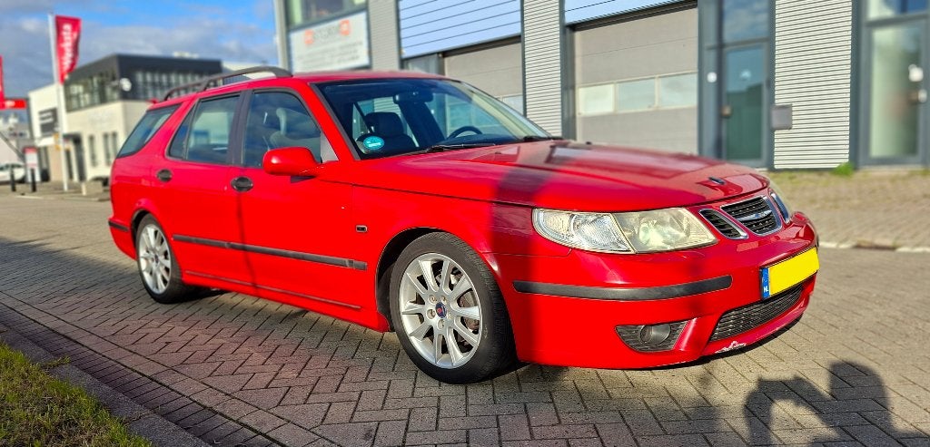 Saab 9 5 2.0T  Vector Sport., Auto's, Voorwielaandrijving, Dealer onderhouden, 4 cilinders, Leder