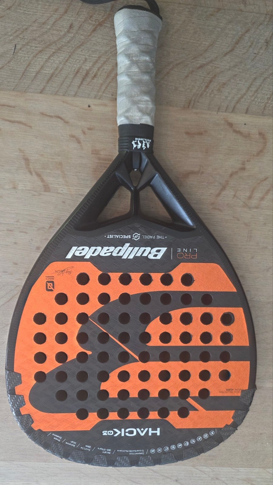Bullpadel Hack 03 Padelracket - Zo goed als nieuw, Ophalen of Verzenden, Gebruikt, Padelracket