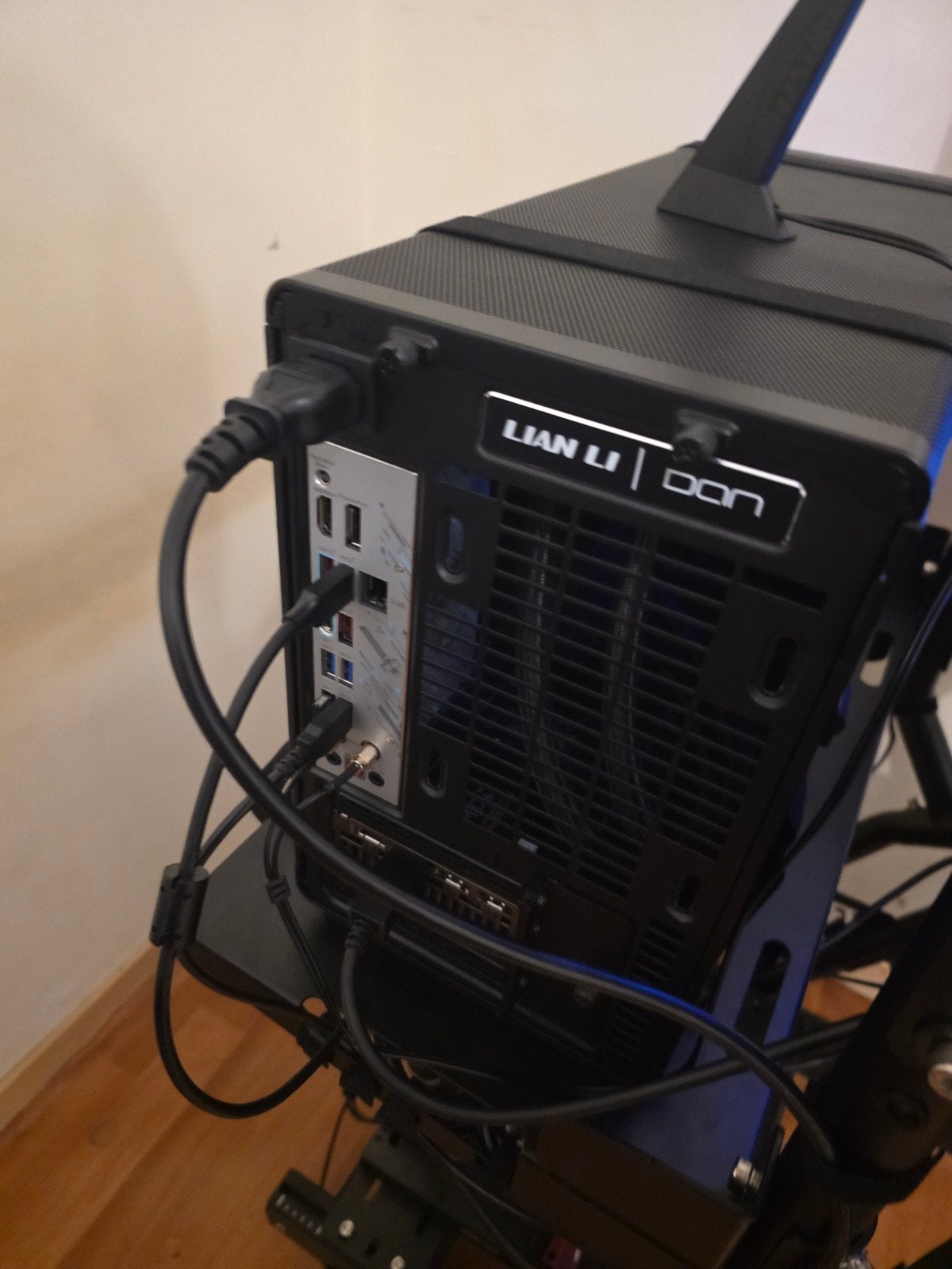 RX9070xt 7800x3D RX9070XT gaming-pc, Computers en Software, Desktop Pc's, Zo goed als nieuw, 4 Ghz of meer, SSD, 32 GB, Met videokaart
