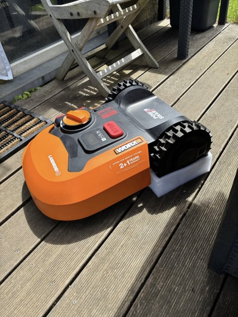 Tondeuse robot Worx WR141E, Jardin & Terrasse, Neuf, Worx, Moins de 20 cm, Enlèvement