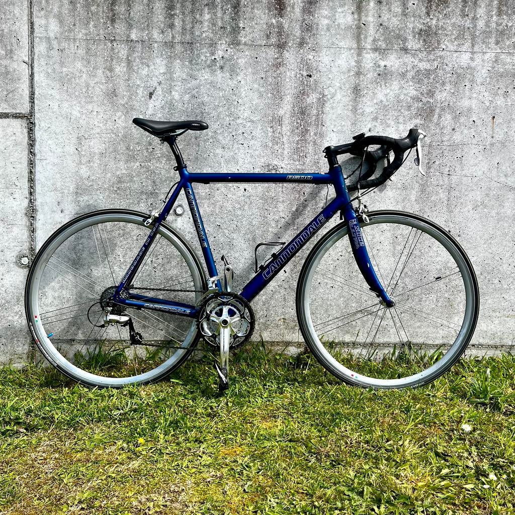 Vélo de route Cannondale R500 vélo vélo de route, Vélos & Vélomoteurs, Enlèvement ou Envoi, Aluminium, Comme neuf, 28 pouces