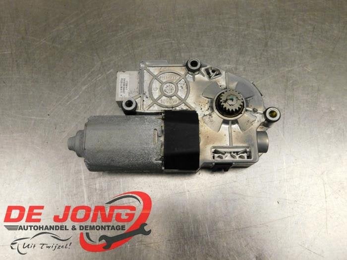 Moteur toit ouvrant d'un Volkswagen Touareg, Autos : Pièces & Accessoires, Volkswagen, -, 3 mois de garantie, Utilisé