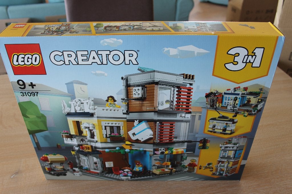 LEGO Creator 3-in-1 31097 Woonhuis, dierenwinkel en café, Lego, Nieuw, Ophalen of Verzenden, Ongeopend/sealed