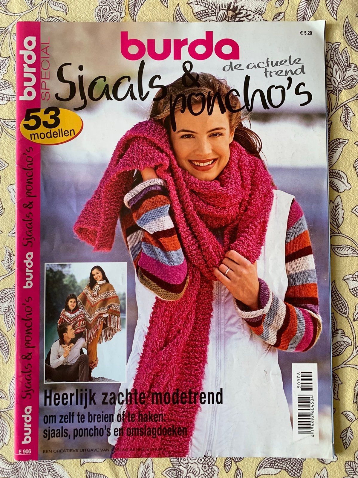 burda special sjaals & poncho's, Ophalen, Breien