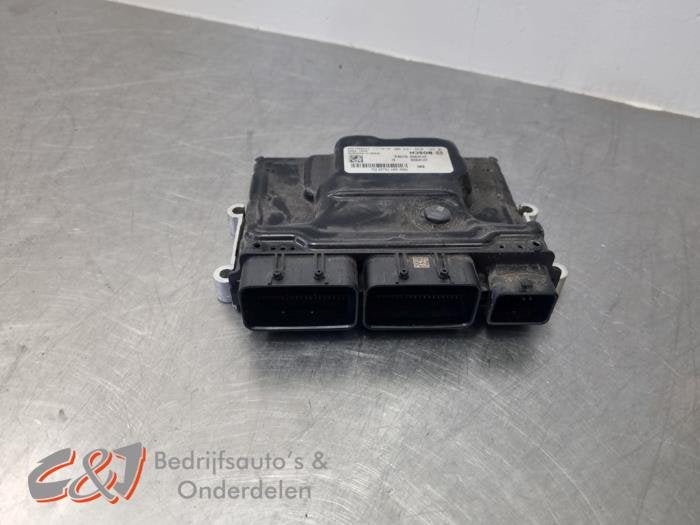 Ordinateur gestion moteur d'un Renault Trafic, Renault, -, 3 mois de garantie, Utilisé
