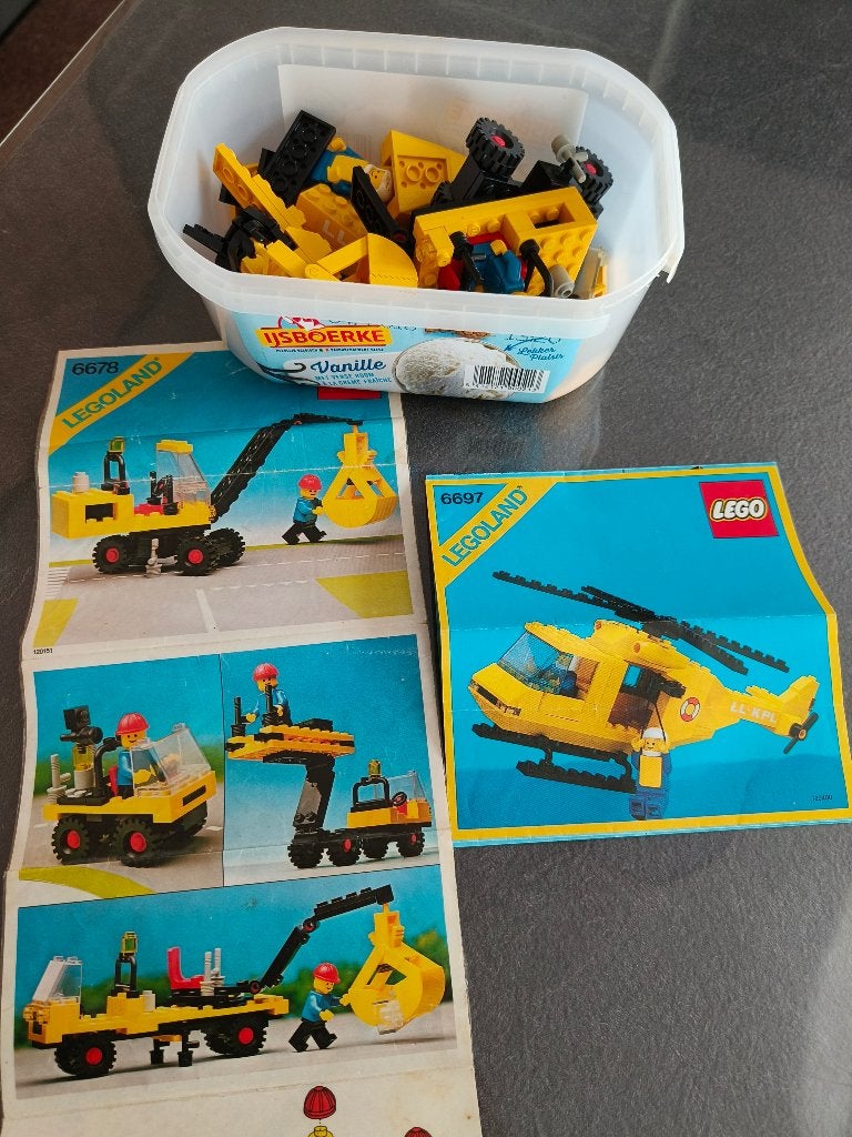 Lego graafmachine en helikopter, Ophalen, Lego