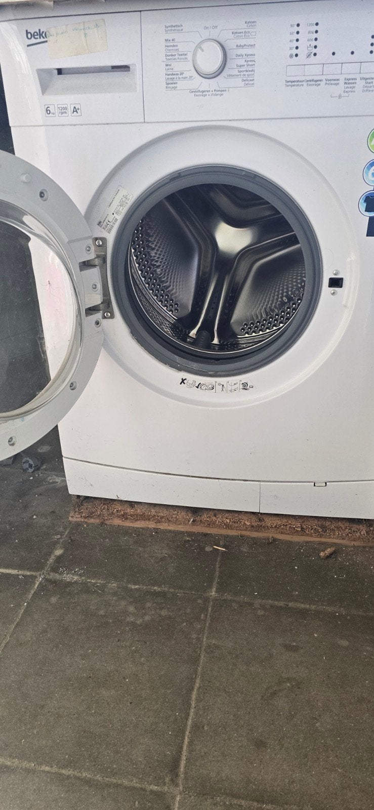 Wasmachien en droogkast, Ophalen