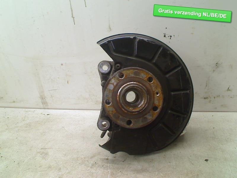 MOYEU DE ROUE AVANT GAUCHE Volkswagen Passat Variant (365), Volkswagen, Volkswagen AG, Utilisé, Kundenbetreuung@volkswagen.de