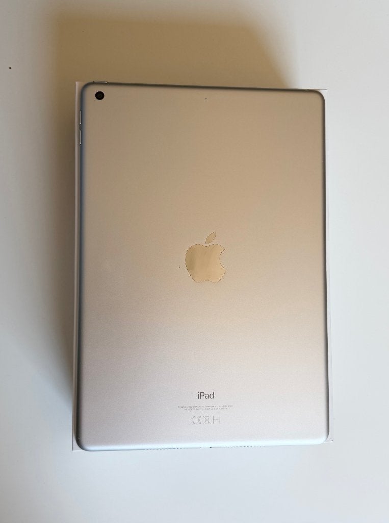 iPad 9e Generation (2021) - 64 GB Silver, Informatique & Logiciels, Apple iPad Tablettes, Enlèvement ou Envoi, Apple iPad, 10 pouces