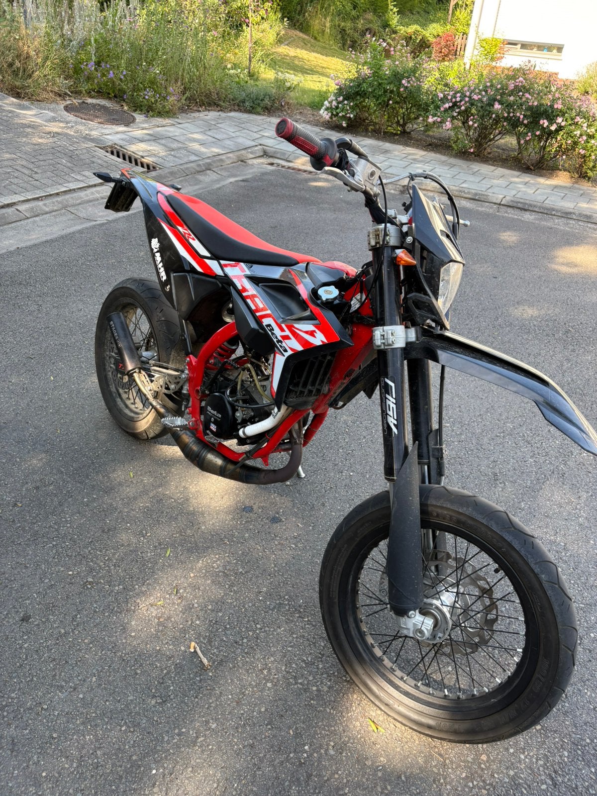 Beta rr track 50 2024, Fietsen en Brommers, Brommers | Tuning en Styling, Zo goed als nieuw, Ophalen