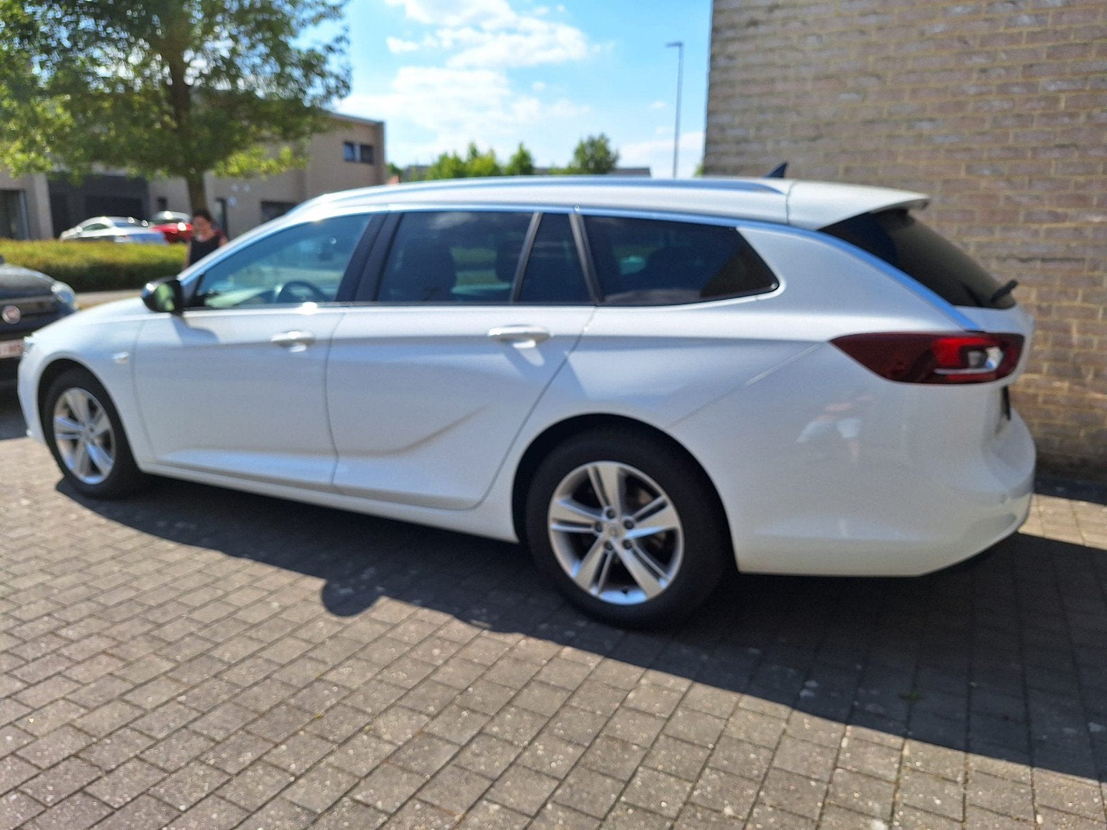Opel Insignia B Sports Tourer Business., Autos, Opel, 90 kW, Achat, Euro 6, Entretenue par le concessionnaire