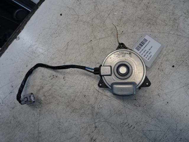 VENTILATEUR RADIATEUR MOTEUR Toyota RAV4 (A4) (16363-36190), Utilisé, Toyota