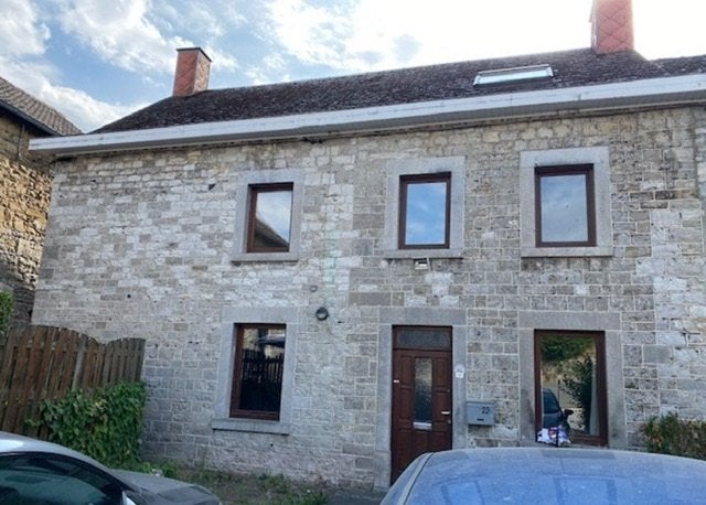 Huis te koop in Marchin, Immo, 200 tot 500 m², Luik (stad), Marchin, 7 kamers