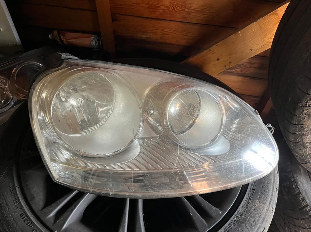 banden koplampen installatie sound Harman kardon, Ophalen, Zo goed als nieuw