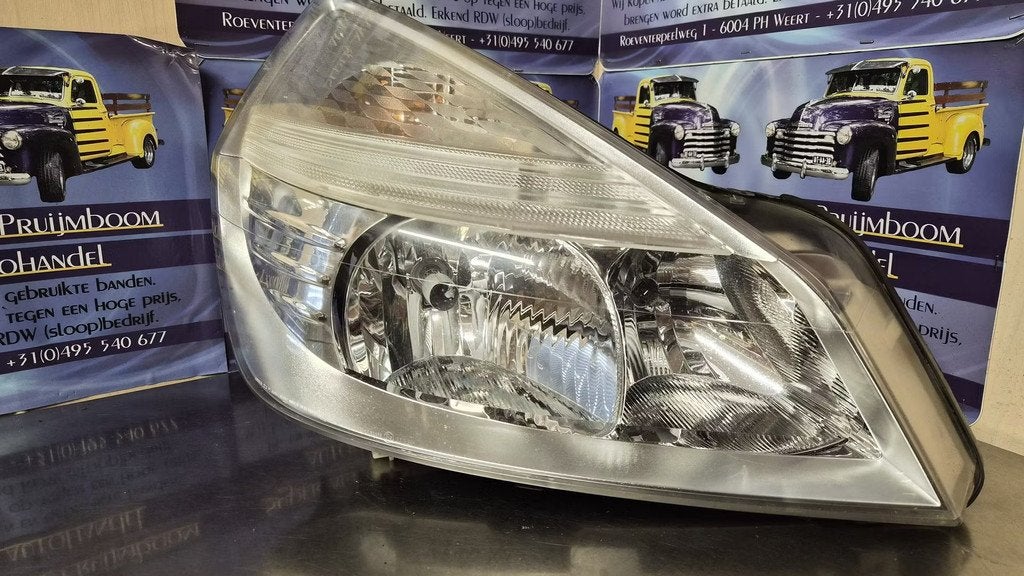 Renault espace. koplamp recht. rtnr 8200394704, Auto-onderdelen, Renault Group, Gebruikt, Contact.group@renault.com, Renault