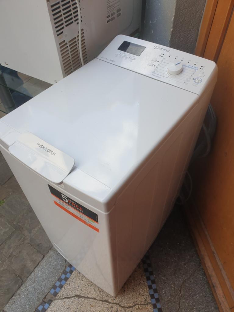 Machine a laver indesit A+++ 7kg, Electroménager, Lave-linge, 6 à 8 kg, Classe énergétique A ou plus économe, 85 à 90 cm, Enlèvement