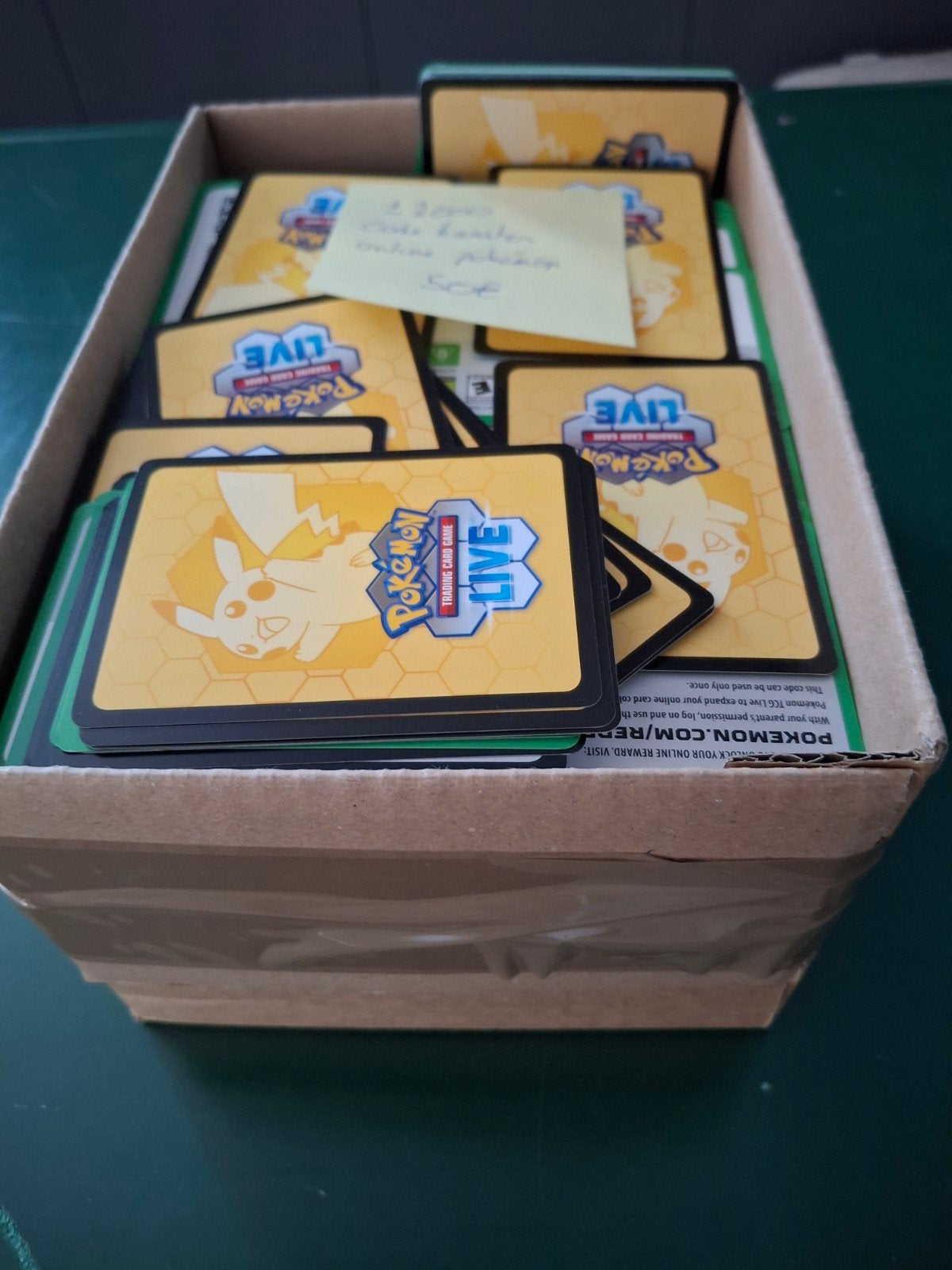 +2000 cartes à code pour pokémon en ligne, Enlèvement ou Envoi
