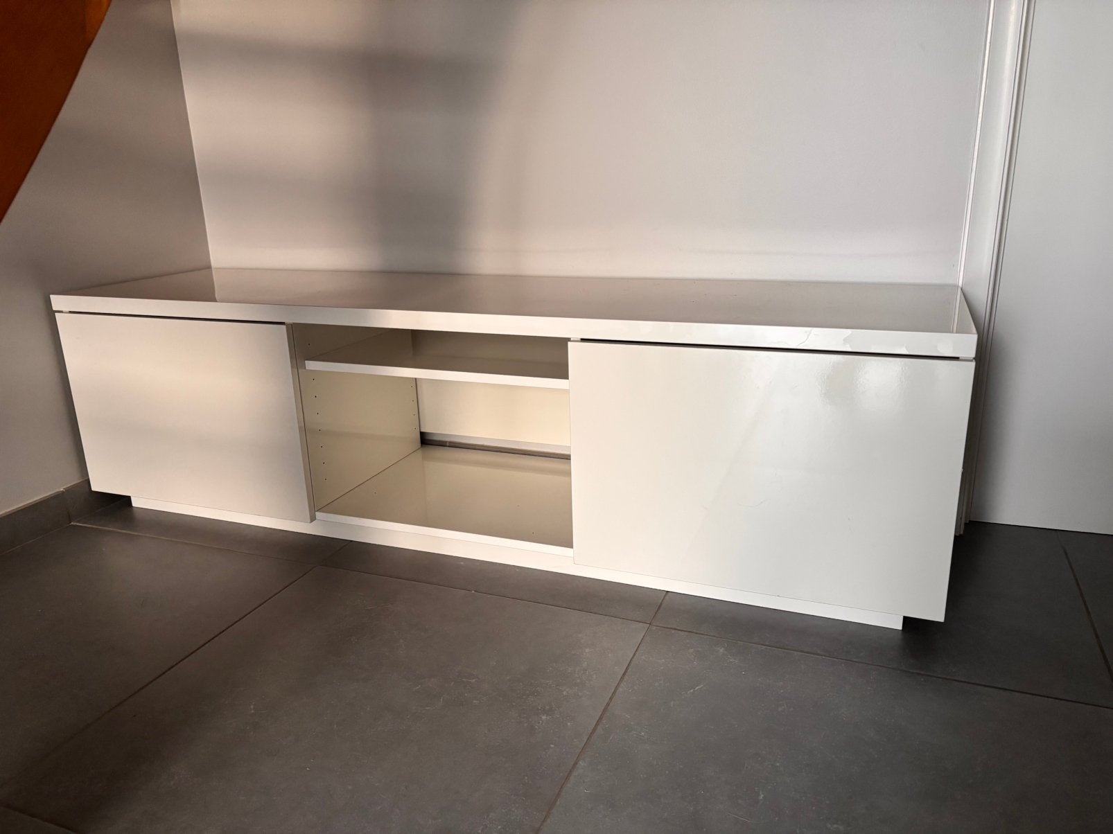 Meuble TV IKEA BYÅS en blanc brillant, Maison & Meubles, Enlèvement, Comme neuf