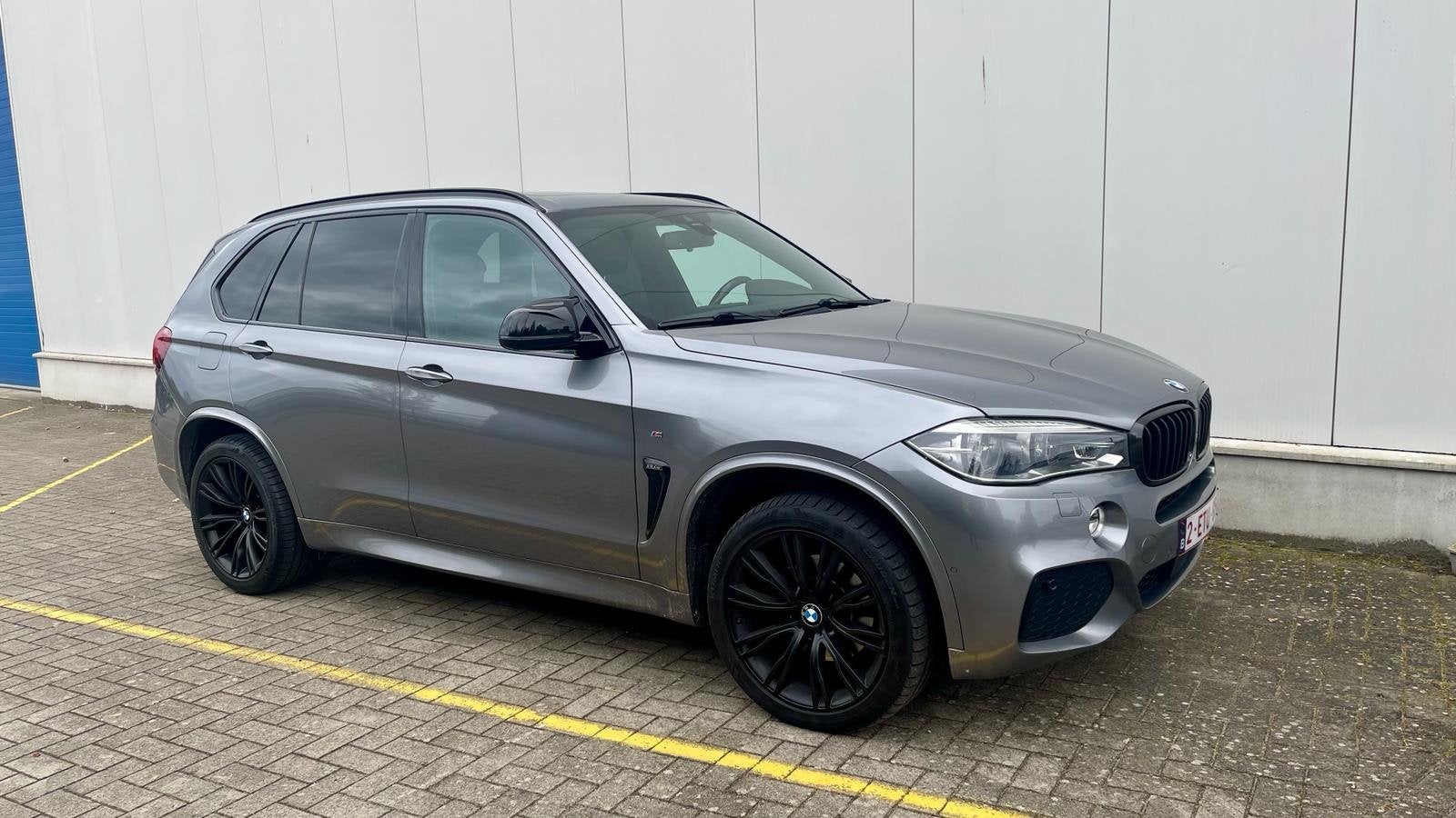 BMW X5-pakket M 3.0d 215.000 km 2017, Auto's, Automaat, Alcantara, Diesel, Particulier