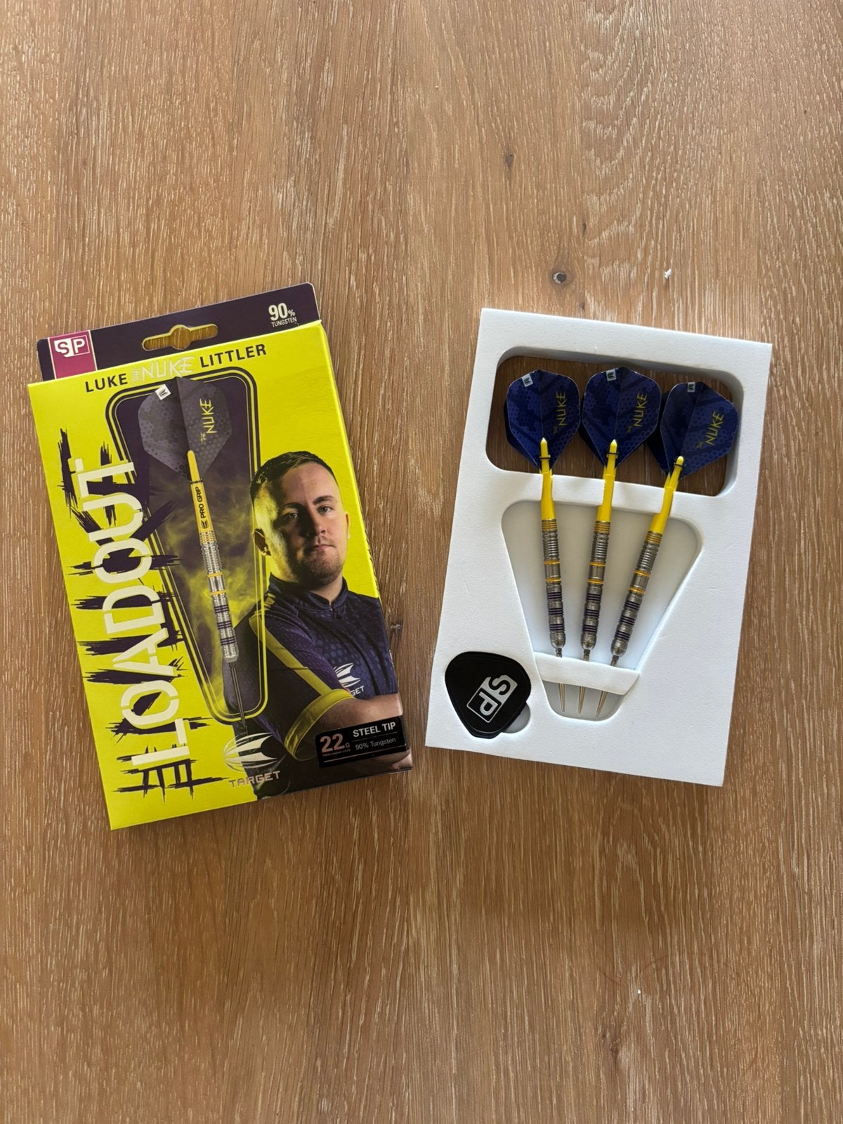 Target Luke Littler Loadout Swiss Point 90% - Dartpijlen, Enlèvement ou Envoi, Comme neuf