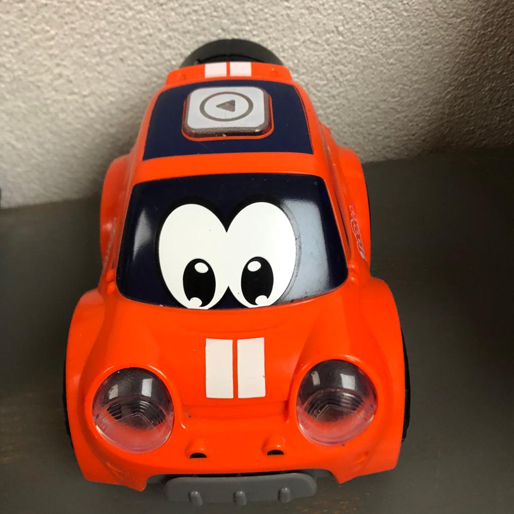 Leuke auto met afstandsbediening voor peuter en kleuter, Kinderen en Baby's, Verzenden, Zo goed als nieuw, Afstandsbediening