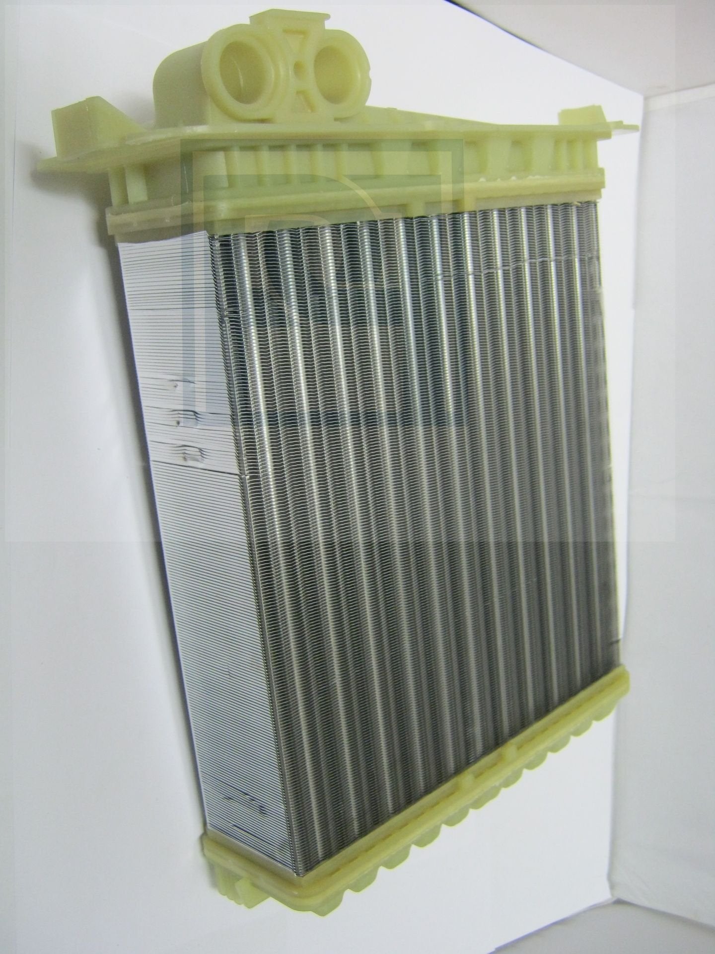Volvo kachel radiateur s70 v70 9144221 Volvo onderdeelnr 914, Enlèvement ou Envoi, Neuf, Volvo