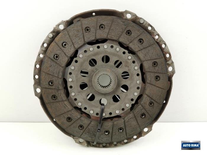 Kit embrayage (complet) d'un Volvo V70, -, 3 mois de garantie, -, -