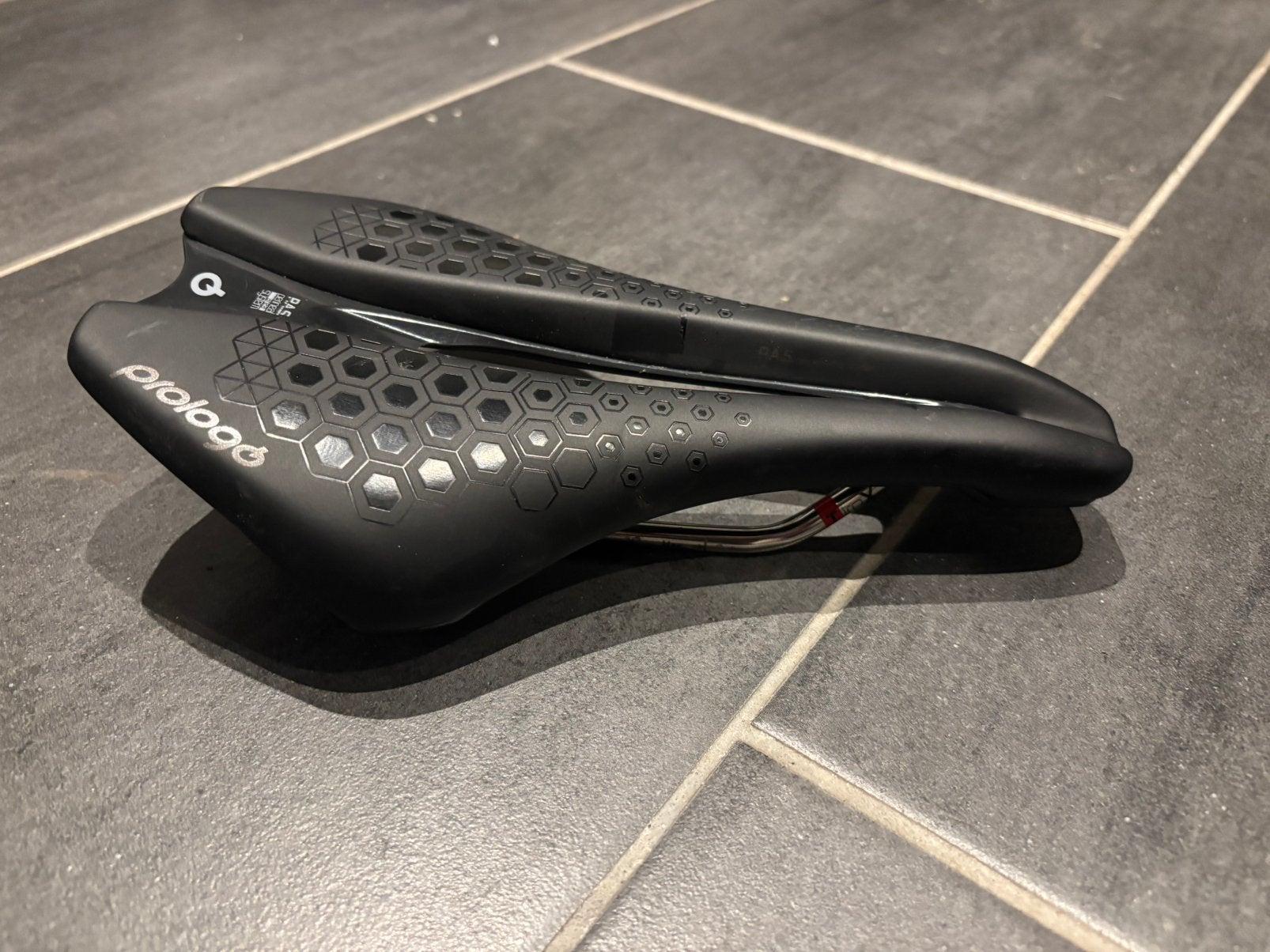 Prologo dimension tri pas nack selle, Vélos & Vélomoteurs, Enlèvement ou Envoi, Comme neuf, Selle