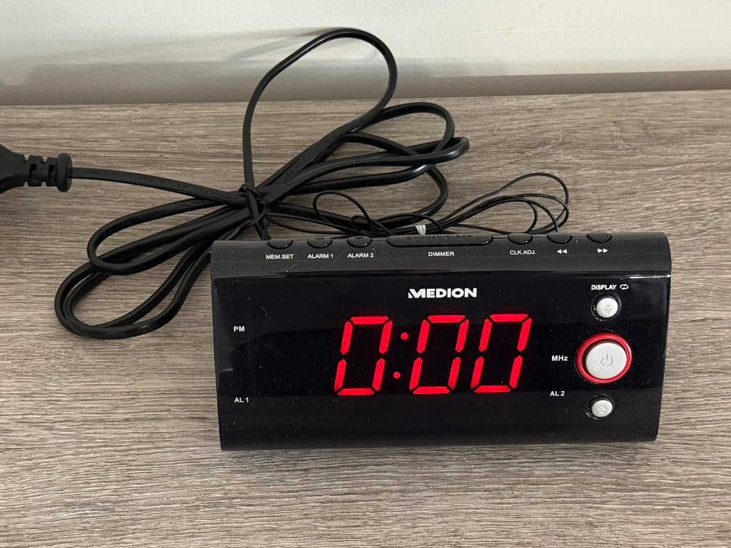 Medion PLL wekkerradio - MD83830, Ophalen, Zo goed als nieuw, Digitaal