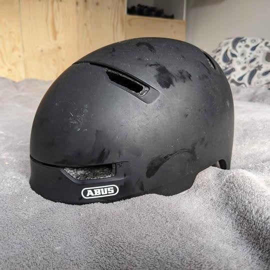 Casque Abus scraper 3.0, Enlèvement, Comme neuf, Femme, Abus