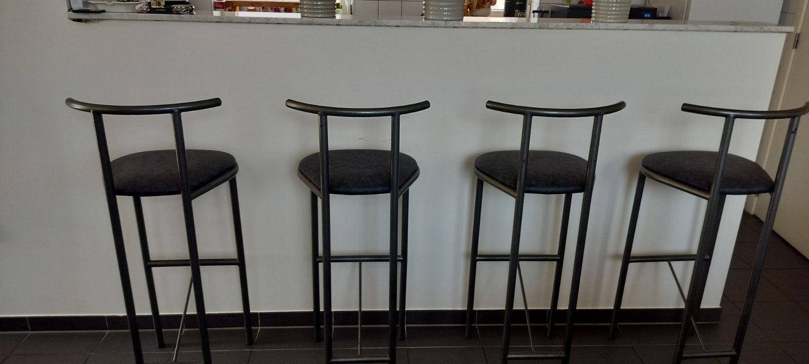 barkrukken 4 stuks, Ophalen, Met voetsteun, Zo goed als nieuw, 90 cm of meer