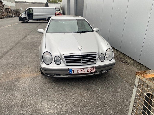 Mercedes CLK200, Auto's, 100 kW, 1998 cc, Stof, Zwart