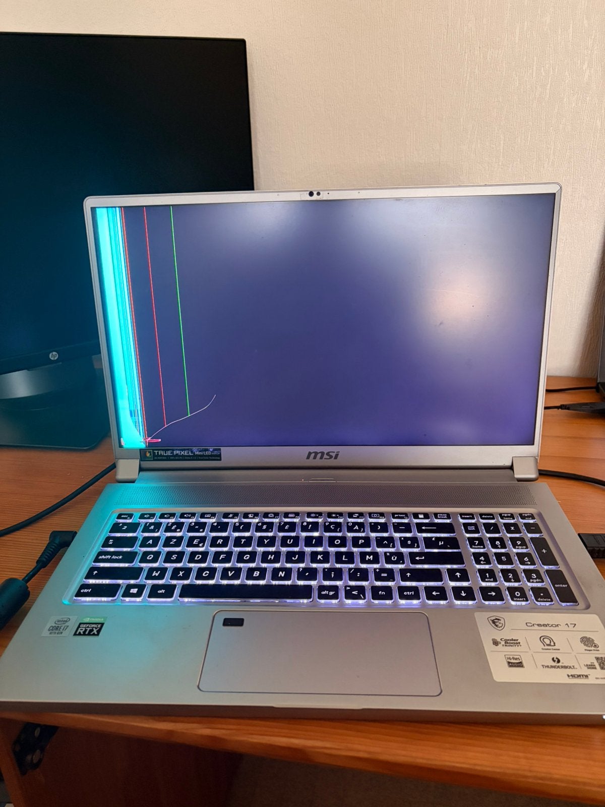MSI Creator 17 A10SF-i7/RTX 2070/32GB/1TB- pour pièces, Informatique & Logiciels, 32 GB, Enlèvement, Ne fonctionne pas, SSD