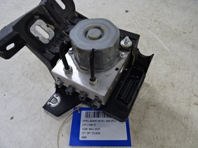 ABS POMP Opel Adam (01-2012/12-2019) (39084528), Gebruikt, Rue de l'Espoir 34 34
4030  GRIVEGNÉE, BE, Info@Collignon.be, Opel
