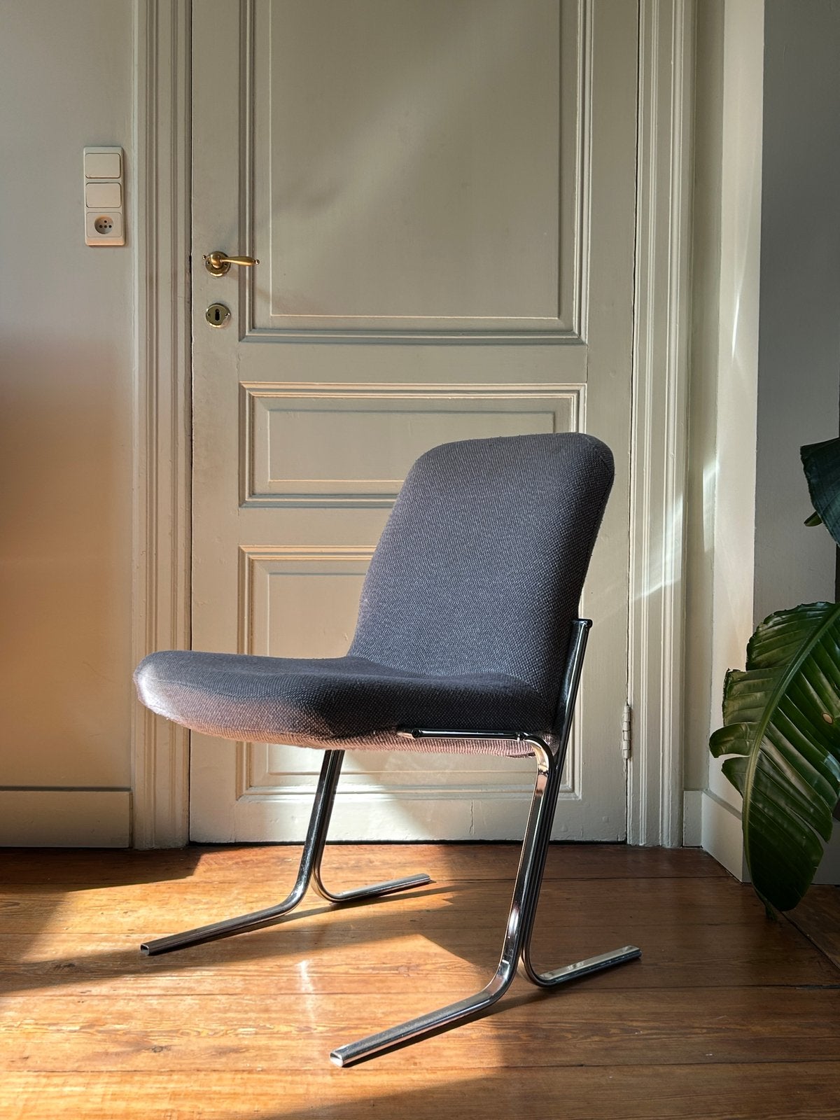 Vintage jaren 70 loungestoel – chromen fauteuil, Huis en Inrichting, Stoelen, Gebruikt, Ophalen of Verzenden, Stof, Eén