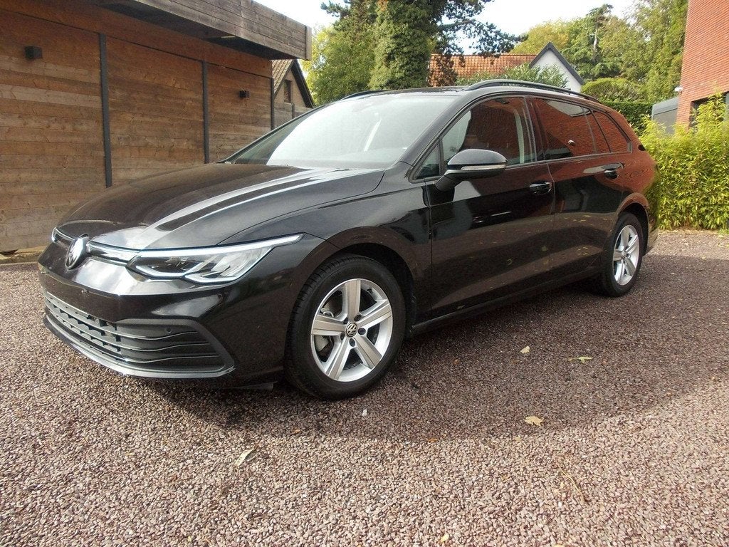 Volkswagen Golf Variant Golf SW 1.0 TSI Life OPF (bj 2022), Gebruikt, Euro 6, Overige kleuren, Bedrijf