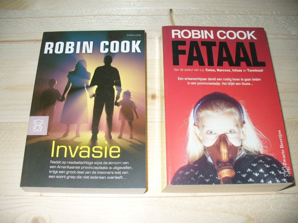 2 Boeken: Robin Cook, Enlèvement ou Envoi