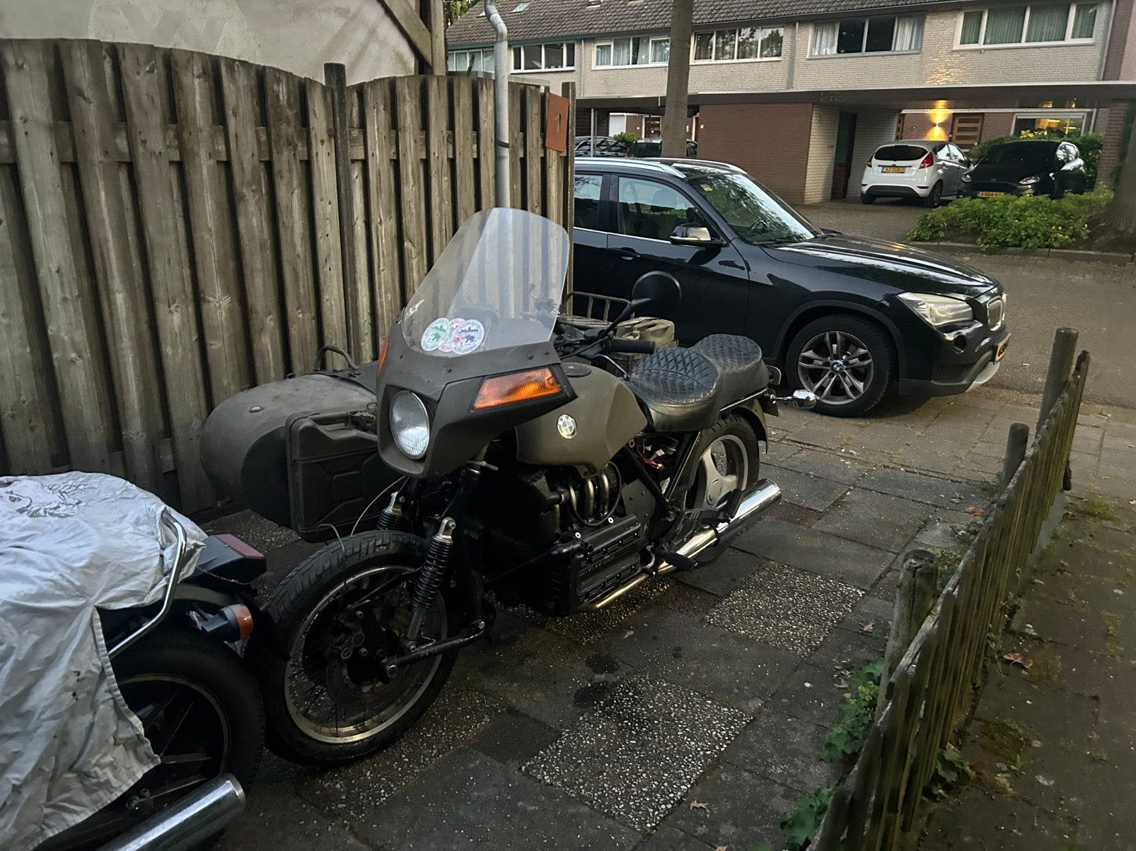 Bmw k1100  eml frame enigma voorvork met zijspan, Motoren, Ophalen, Gebruikt